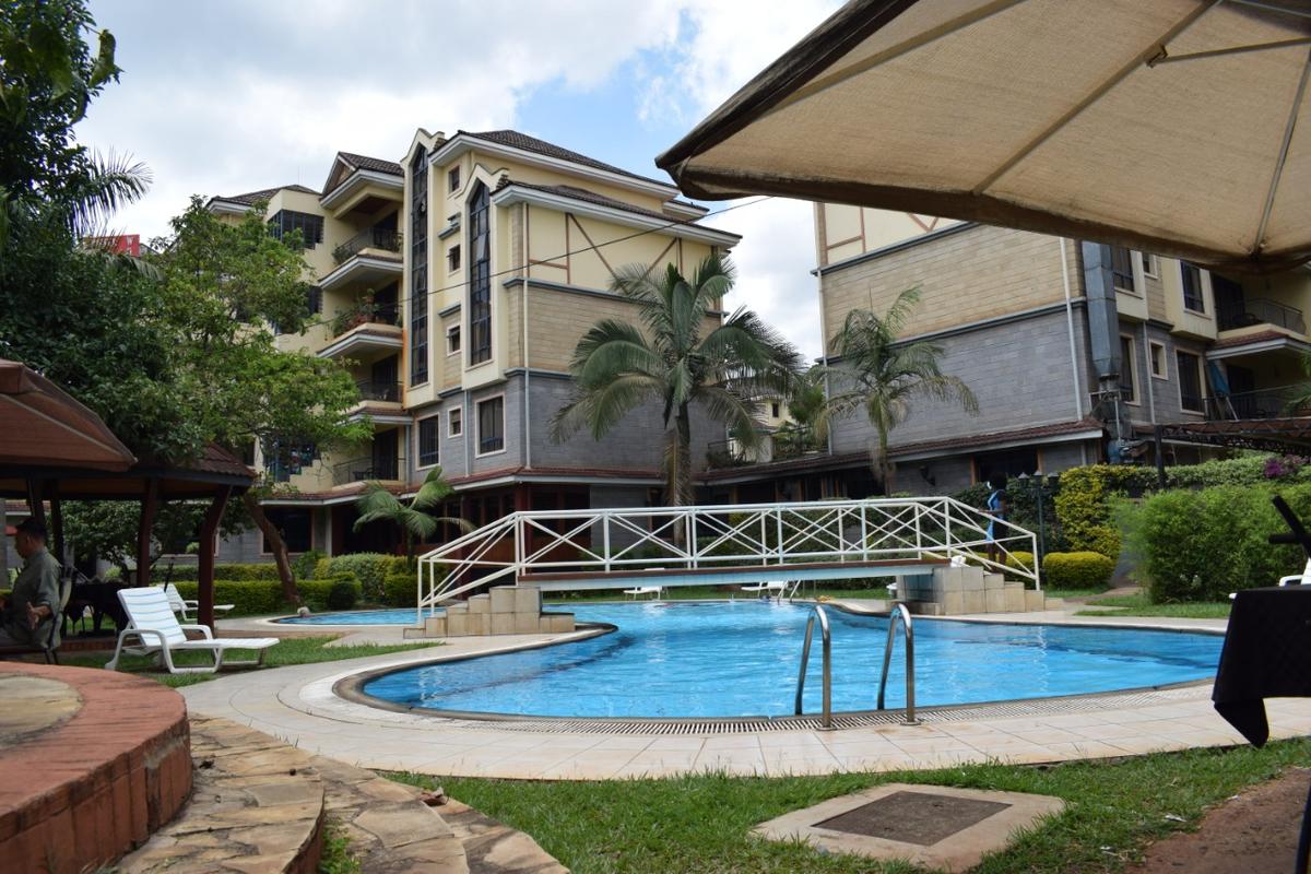 Furnished 2 Bed Apartment with En Suite in Parklands - 19