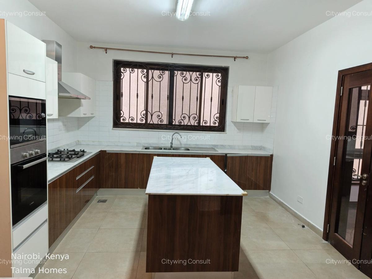 5 Bed Townhouse with En Suite at Ndoto Road - 15