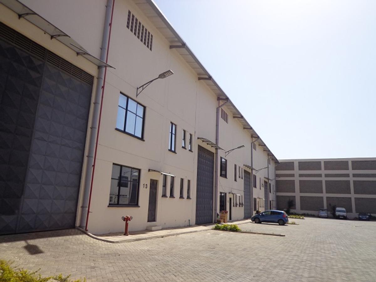 Warehouse with Service Charge Included in Mombasa Road - 4