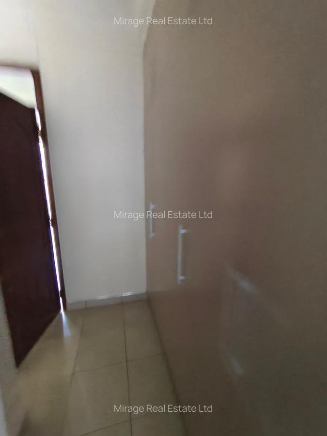 2 Bed Apartment with En Suite in Kilimani - 18