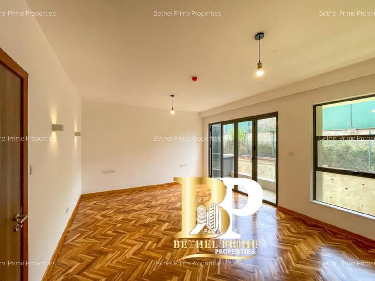 4 Bed Townhouse with En Suite in Rosslyn - 14