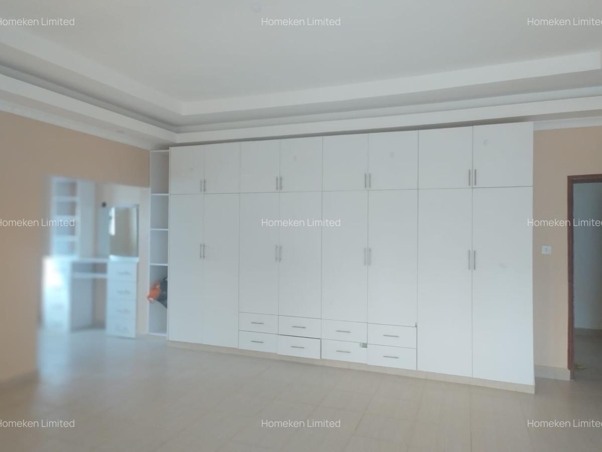 5 Bed House with Garden at Ngong - 12