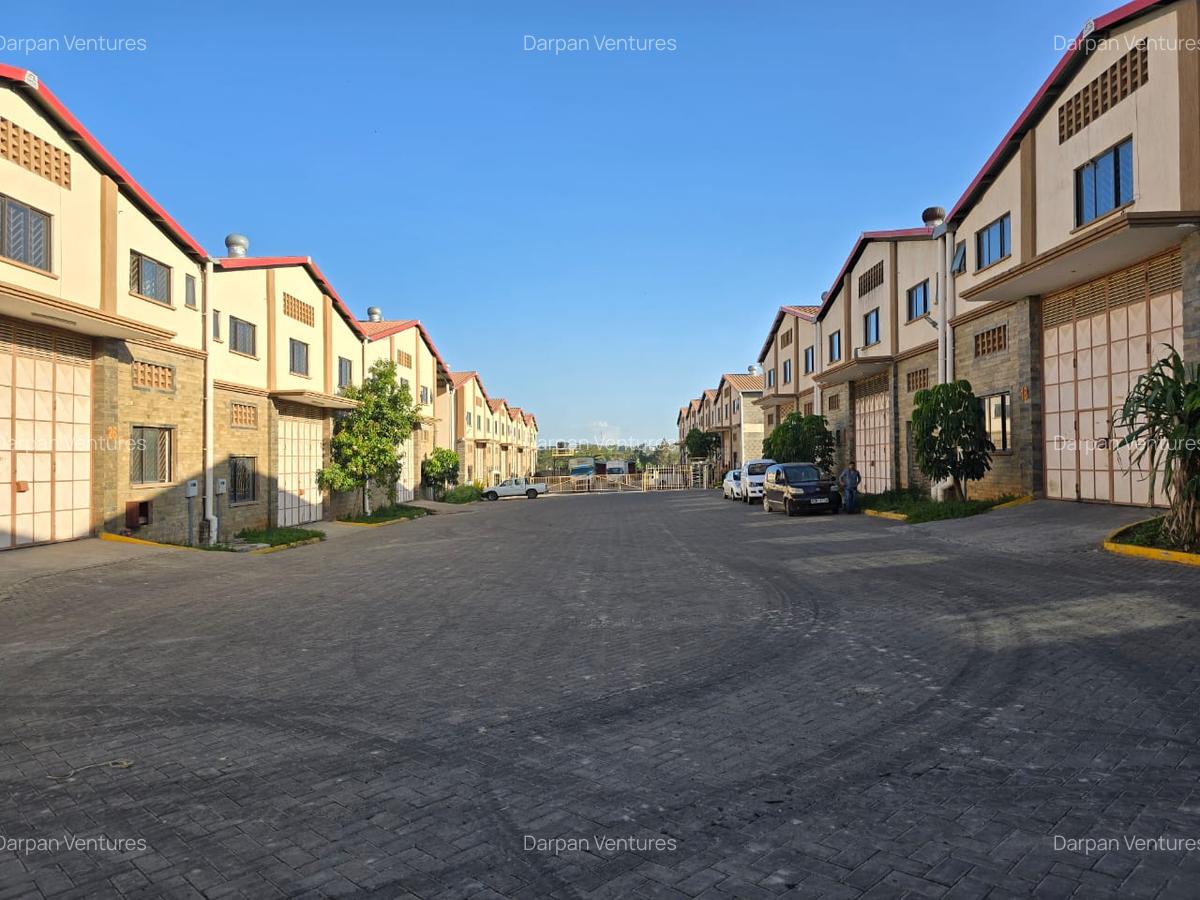 8,720 ft² Warehouse with Service Charge Included in Athi River - 2