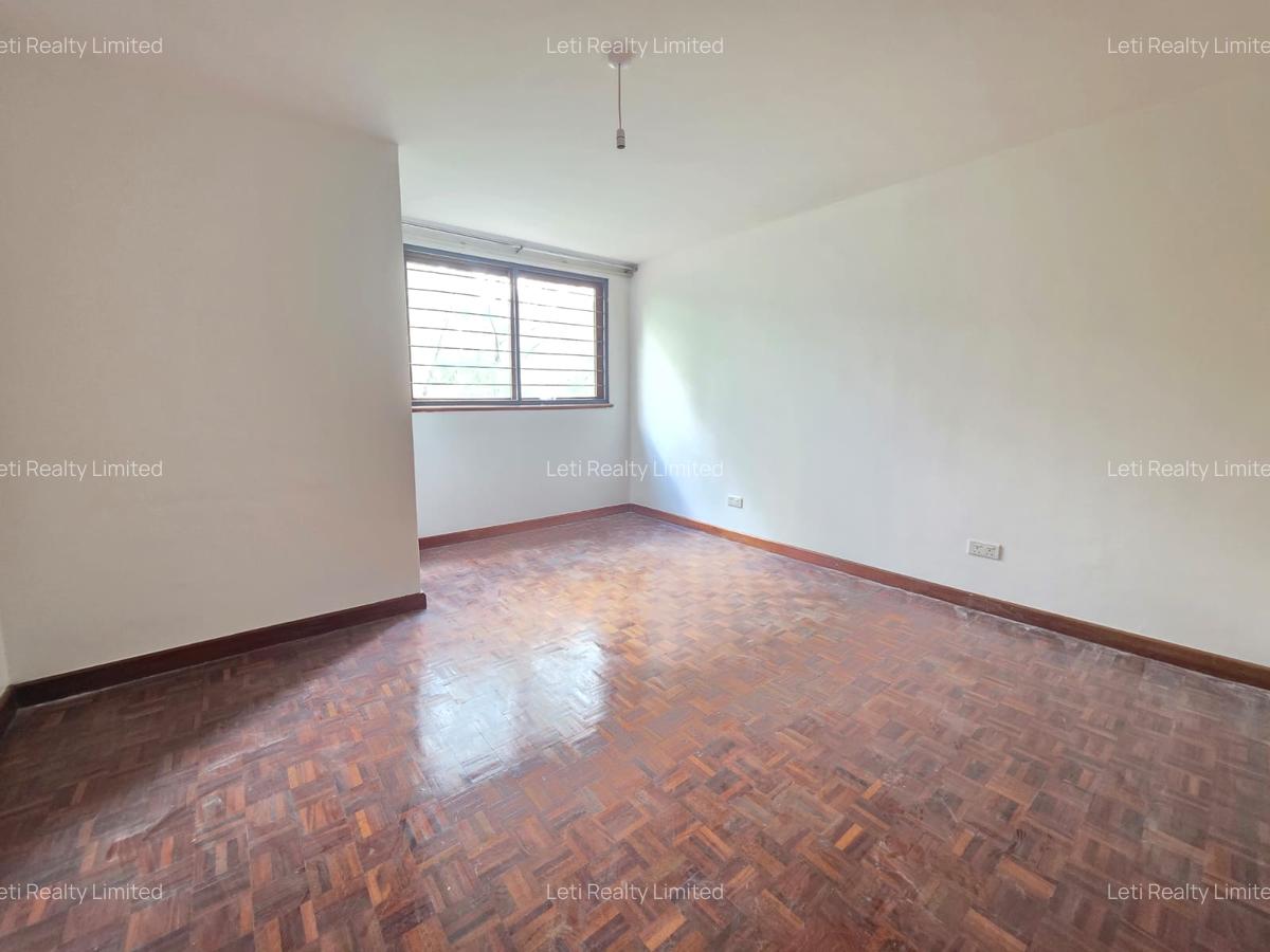 5 Bed Townhouse with En Suite in Kileleshwa - 11