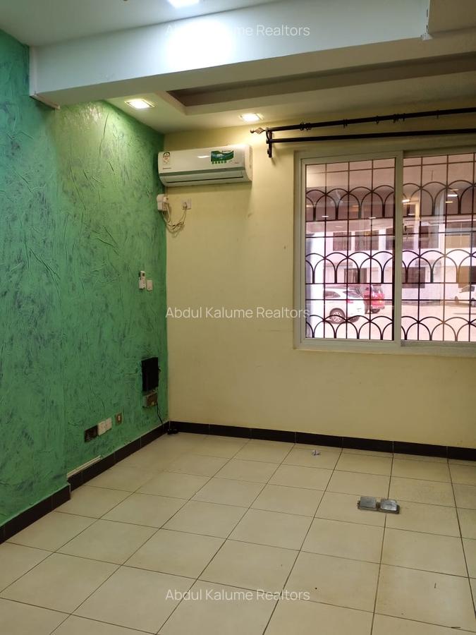 Serviced 2 Bed Apartment with En Suite at Kizingo - 7