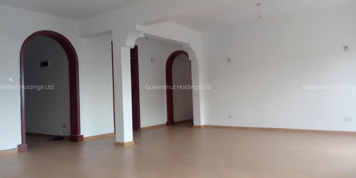 3 Bed Apartment with En Suite in Westlands Area - 4