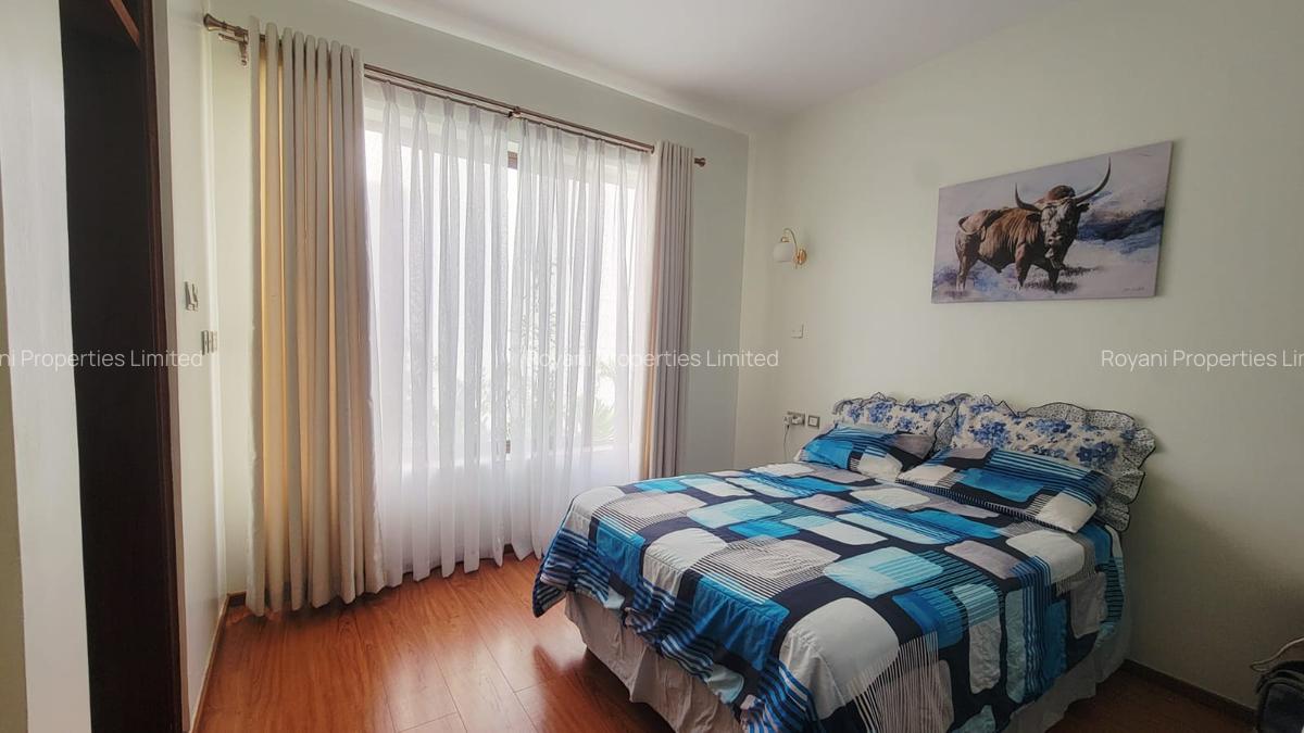 4 Bed House with En Suite in Runda - 16