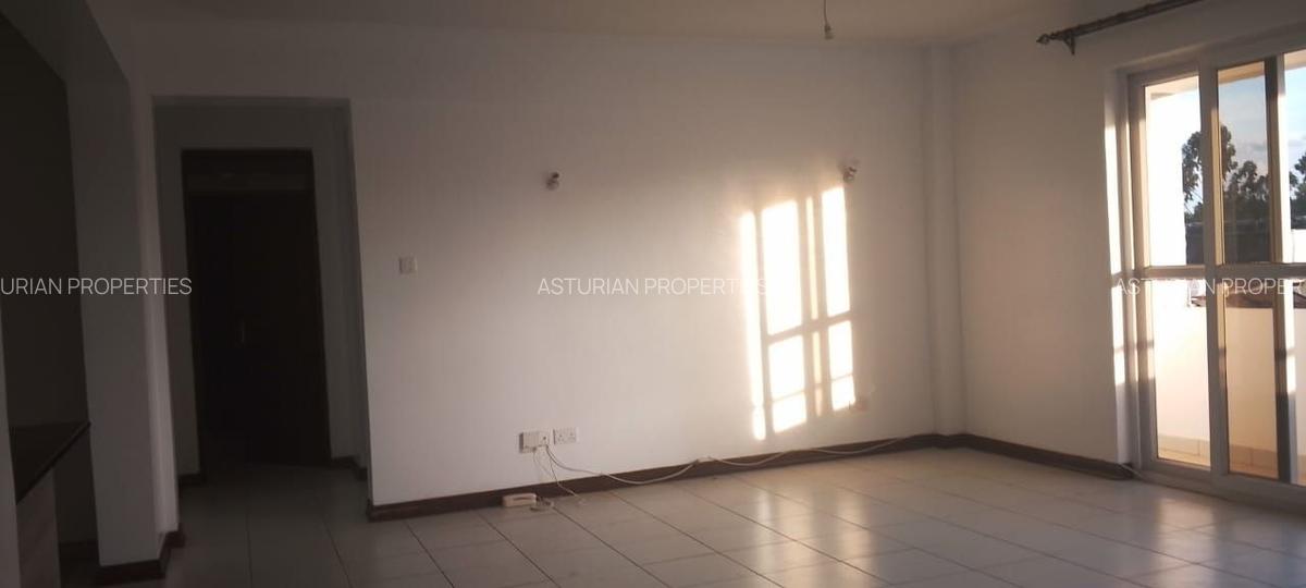 2 Bed Apartment with En Suite in Westlands Area - 3