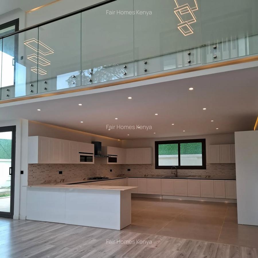 5 Bed Townhouse with En Suite at Chalbi Drive - 6