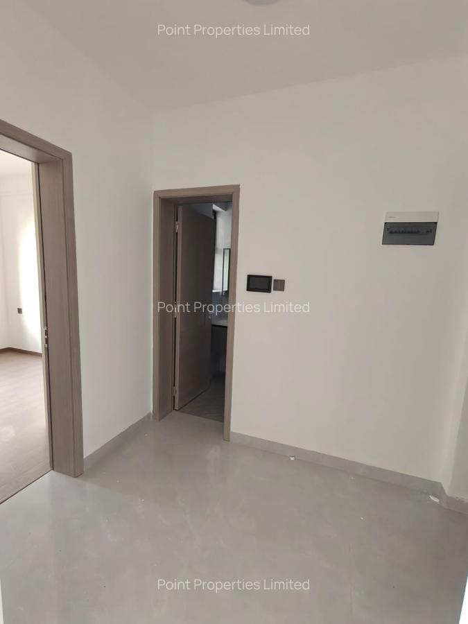 1 Bed Apartment with Swimming Pool in Kilimani - 9