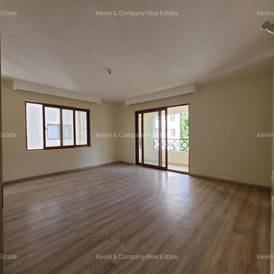 3 Bed Apartment with En Suite in Kileleshwa - 11