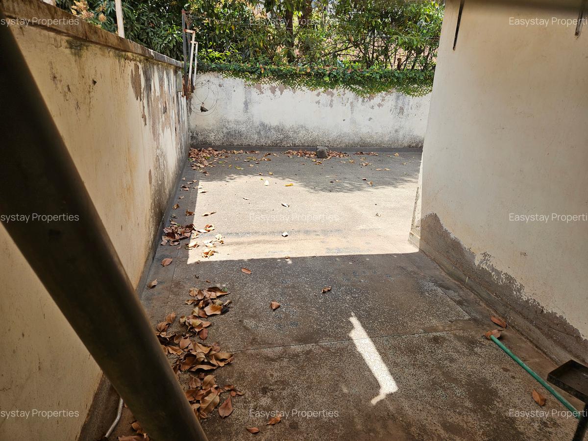 4 Bed Townhouse with En Suite in Westlands Area - 7