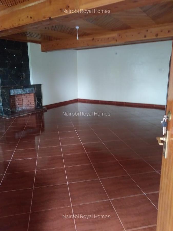 5 Bed Townhouse with En Suite at Muringa Road - 7