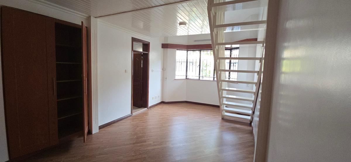 5 Bed Townhouse with En Suite at Grevillea Grove - 18