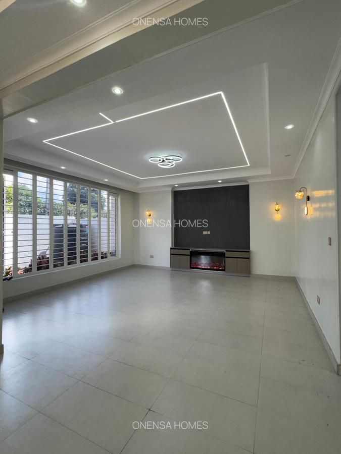 5 Bed House with En Suite in Eastern ByPass - 8