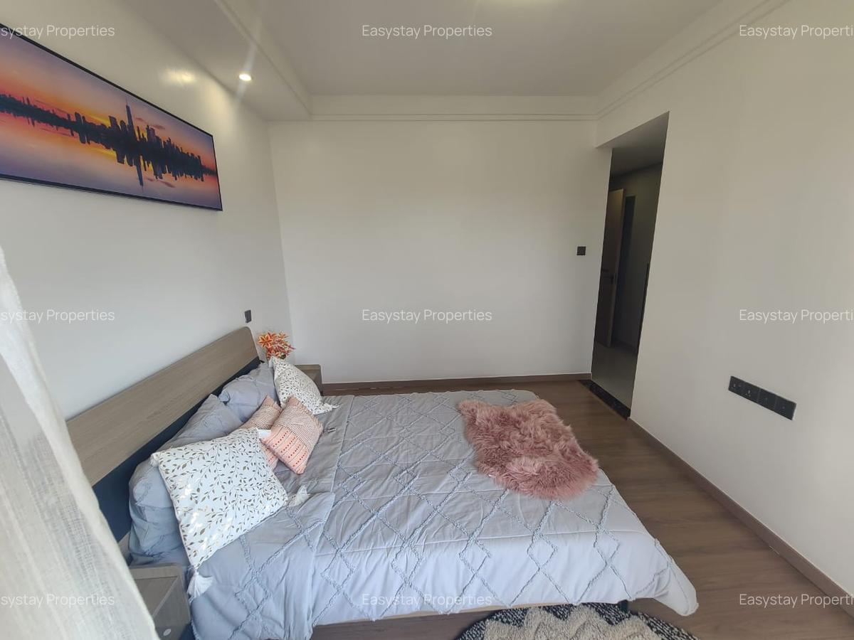 3 Bed Apartment with En Suite in Riverside - 12