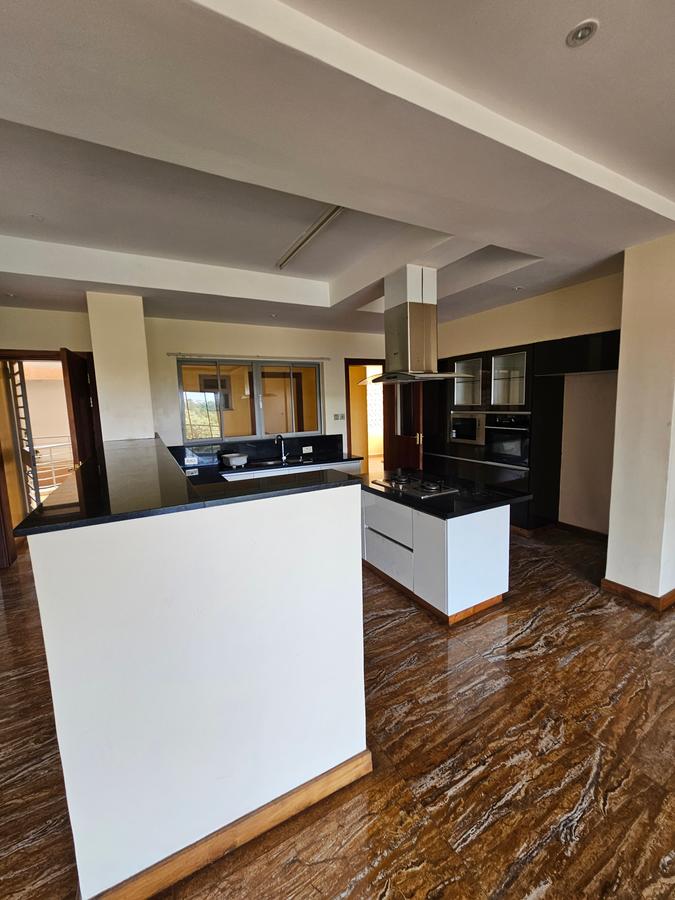 3 Bed Apartment with En Suite at Kileleshwa - 4