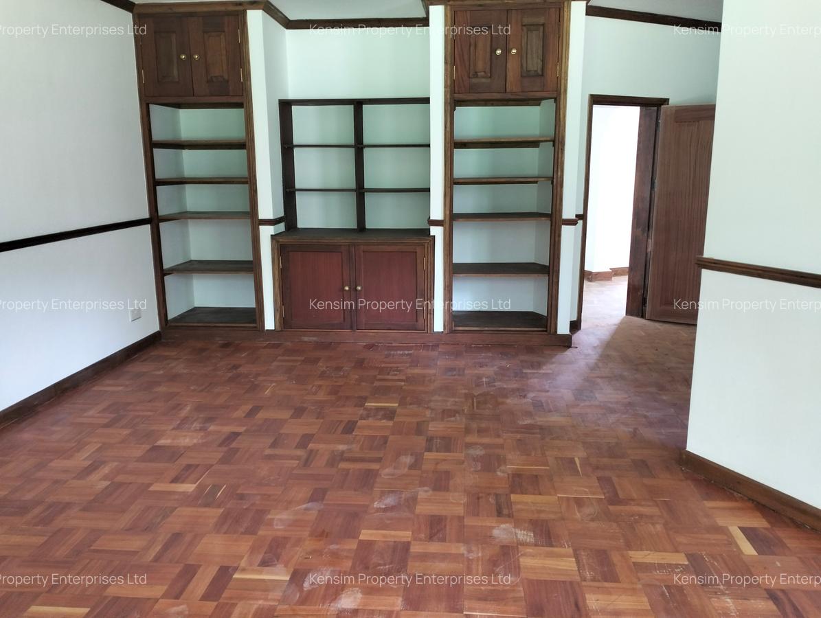 5 Bed House with En Suite in Kitisuru - 16