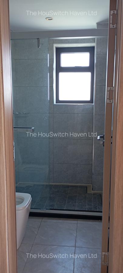 3 Bed Apartment with En Suite at Off Riverside Drive - 4