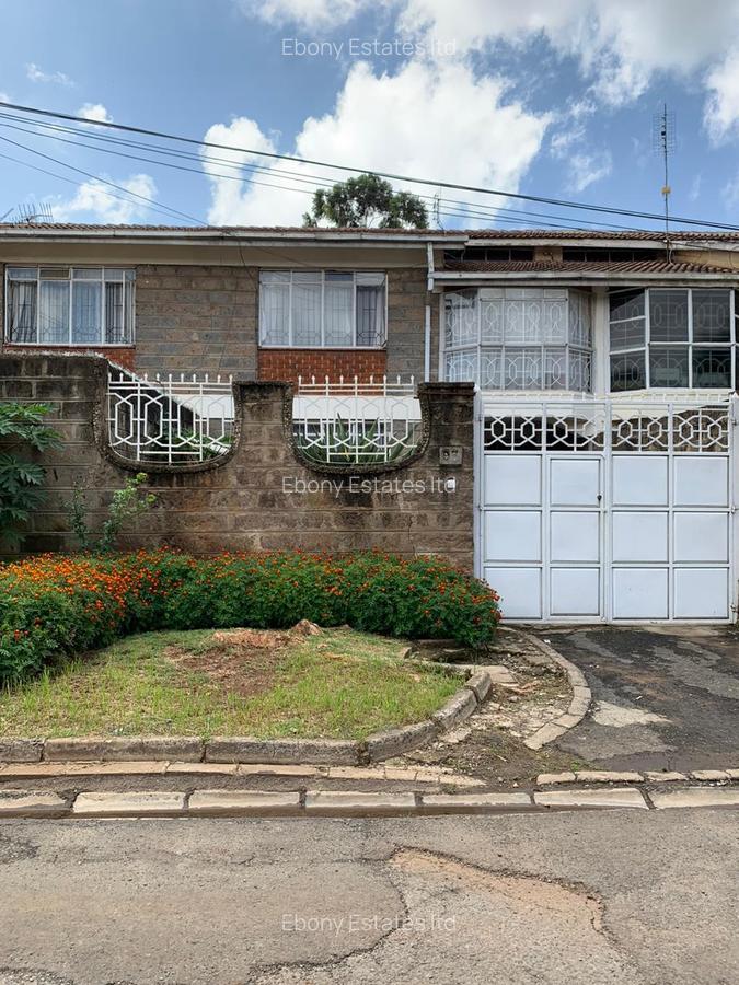 4 Bed Townhouse with En Suite at South C - 3