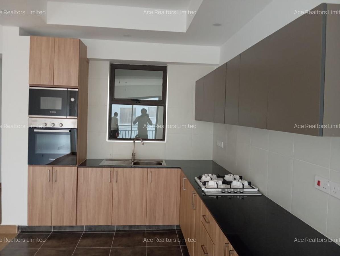2 Bed Apartment with En Suite at Kilimani Estate Nairobi - 2