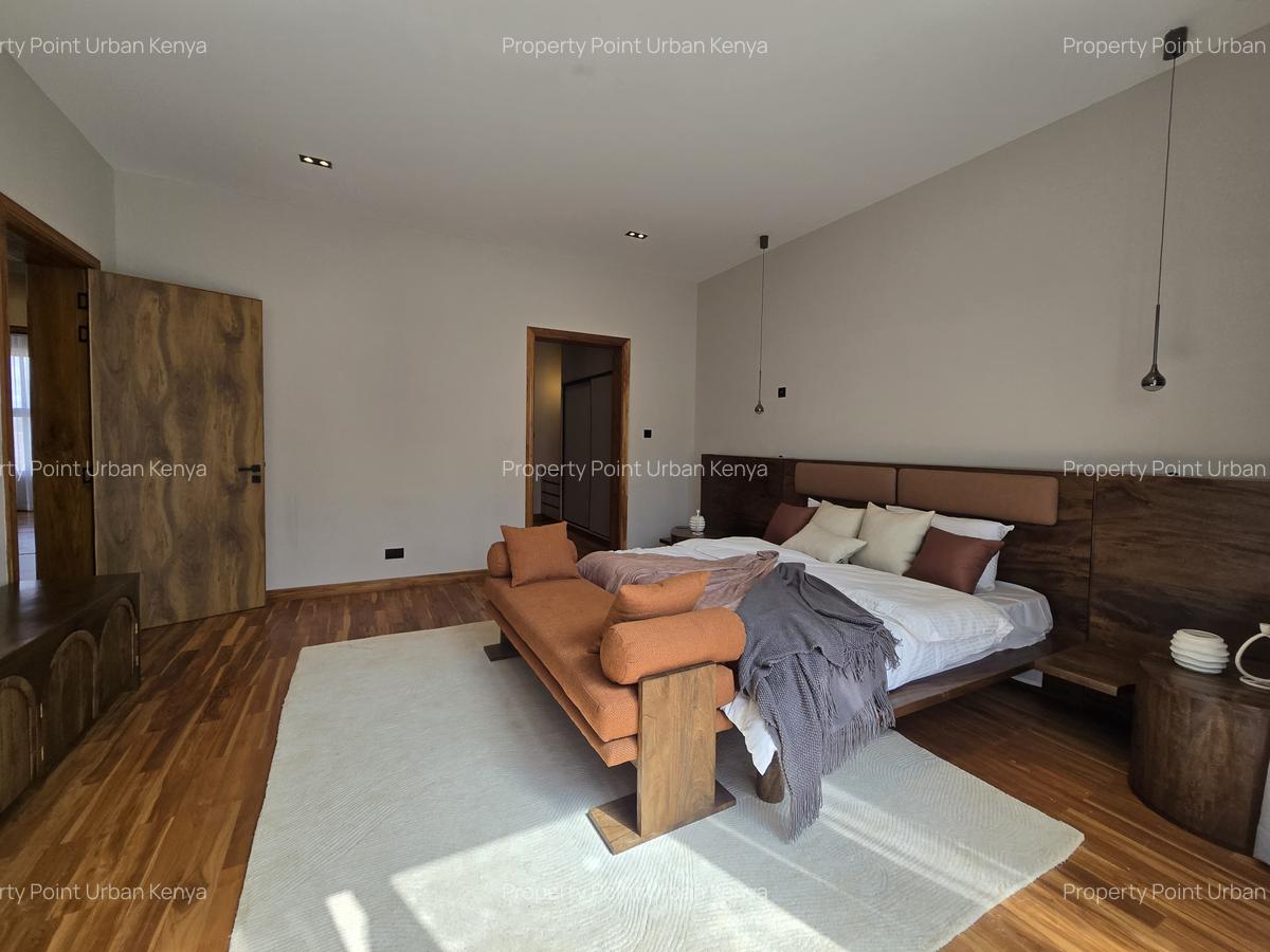 4 Bed Townhouse with En Suite at Kyuna Road - Westlands - Loresho - 14