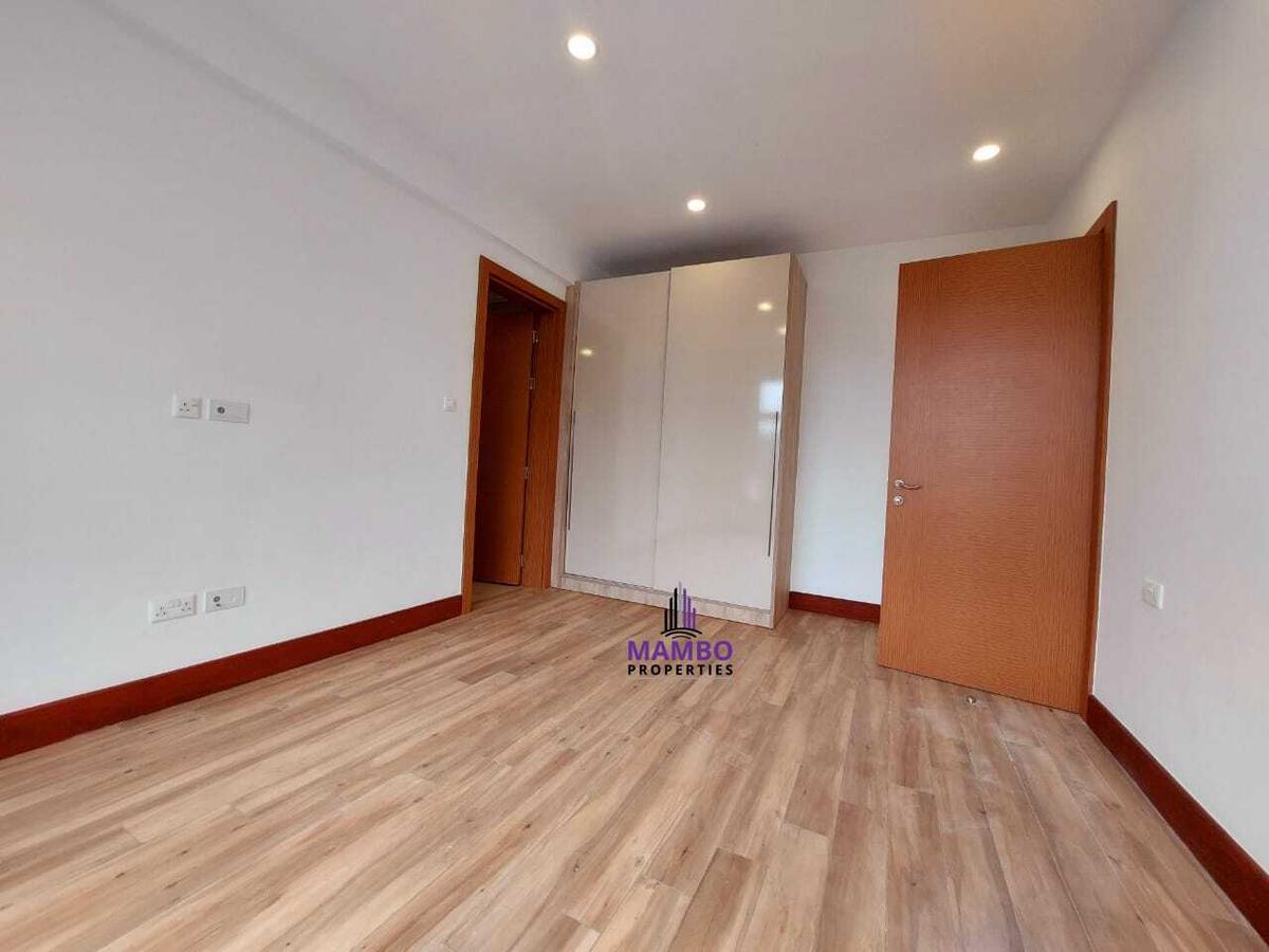 2 Bed Apartment with En Suite at City Park Drive - 9