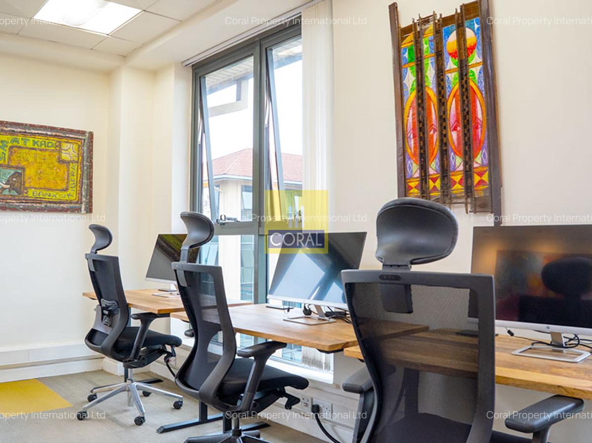 Office in Riverside - 18