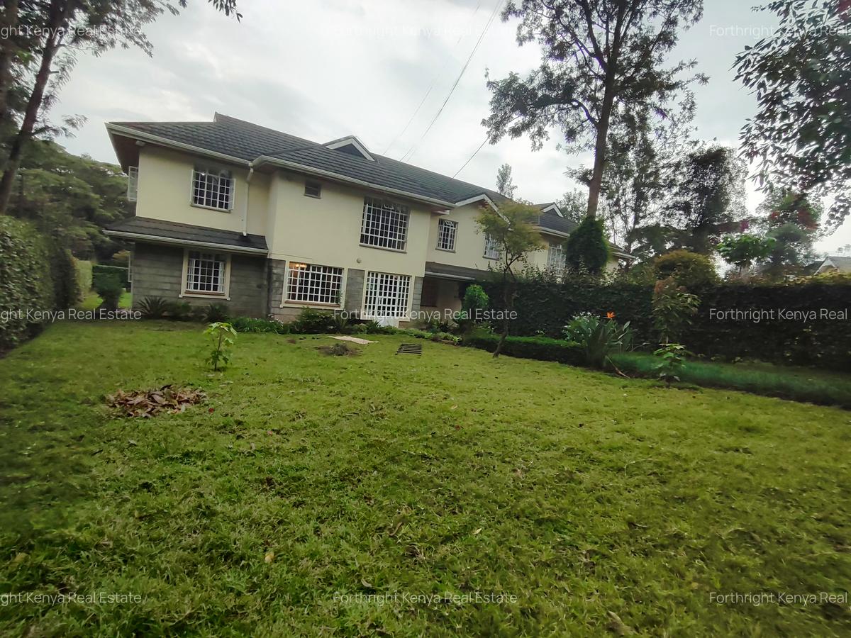 5 Bed House with En Suite at Hardy - 1