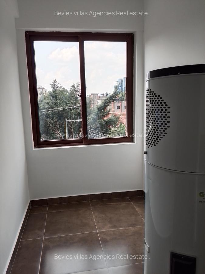 3 Bed Apartment with En Suite at Parklands - 6