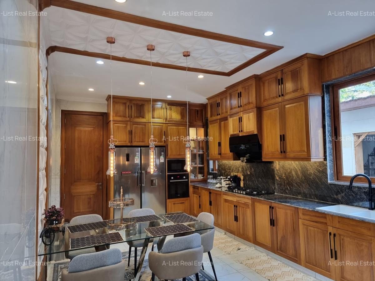 6 Bed Villa with En Suite at Njumbi Road - 10