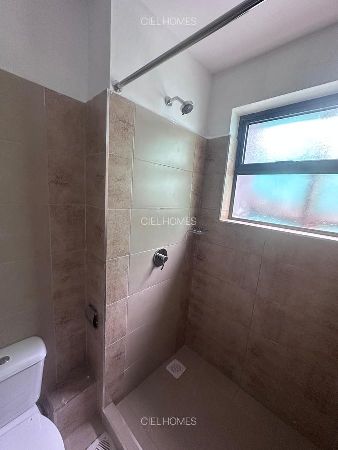 3 Bed Apartment with Swimming Pool in Kitisuru - 10