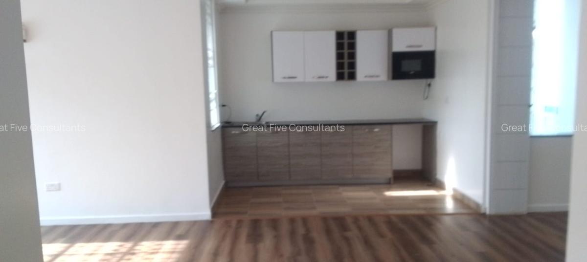 4 Bed Villa with Staff Quarters in Kitisuru - 12