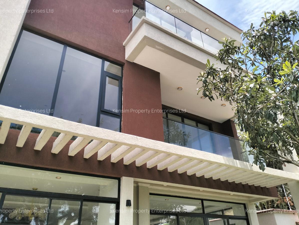 5 Bed Townhouse with En Suite in Lavington - 17