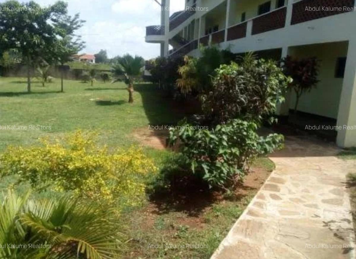 Furnished Commercial Property with Service Charge Included at Shanzu - 4