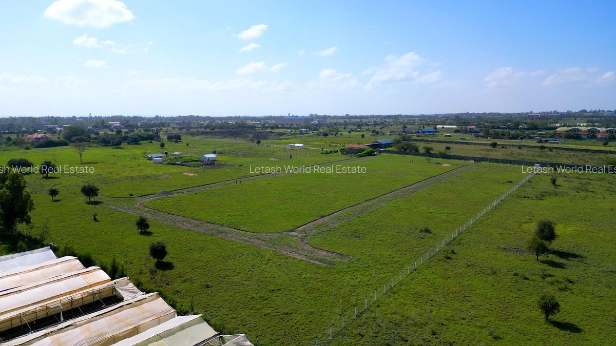 Land in Kitengela - 1