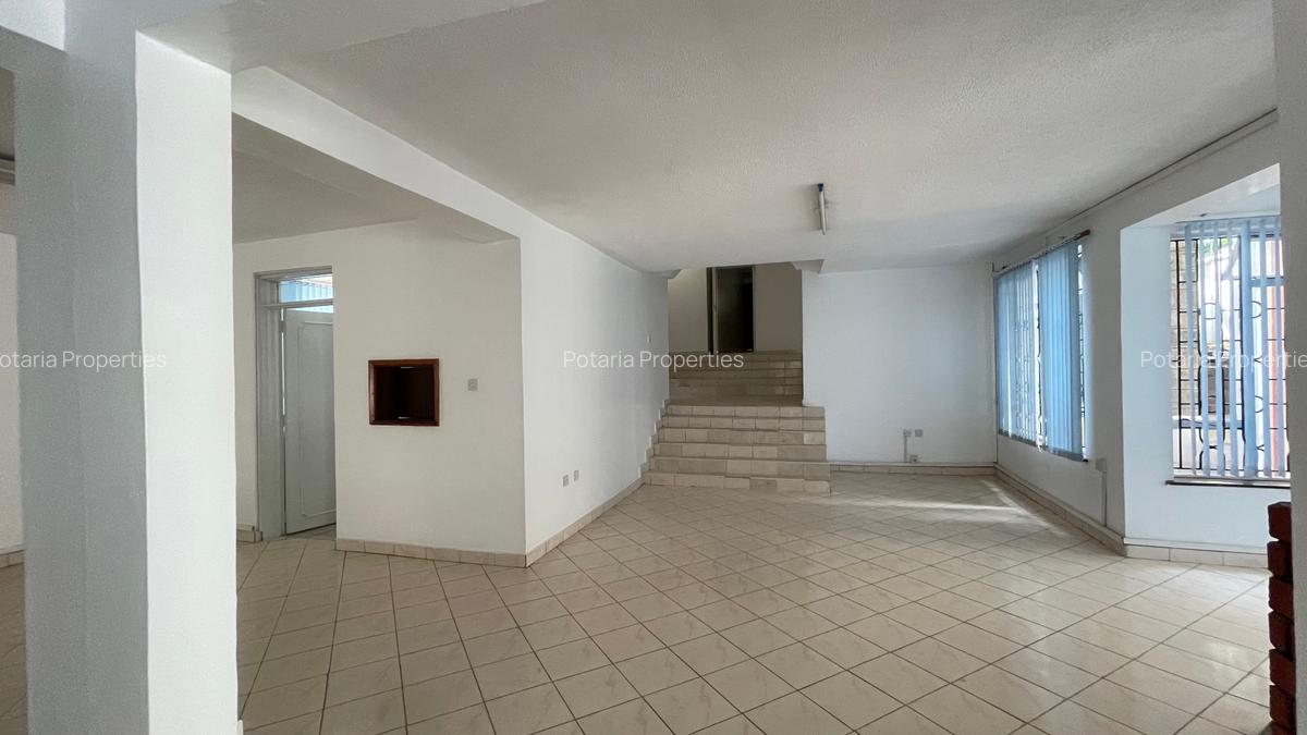 10 Bed Townhouse in Lavington - 14