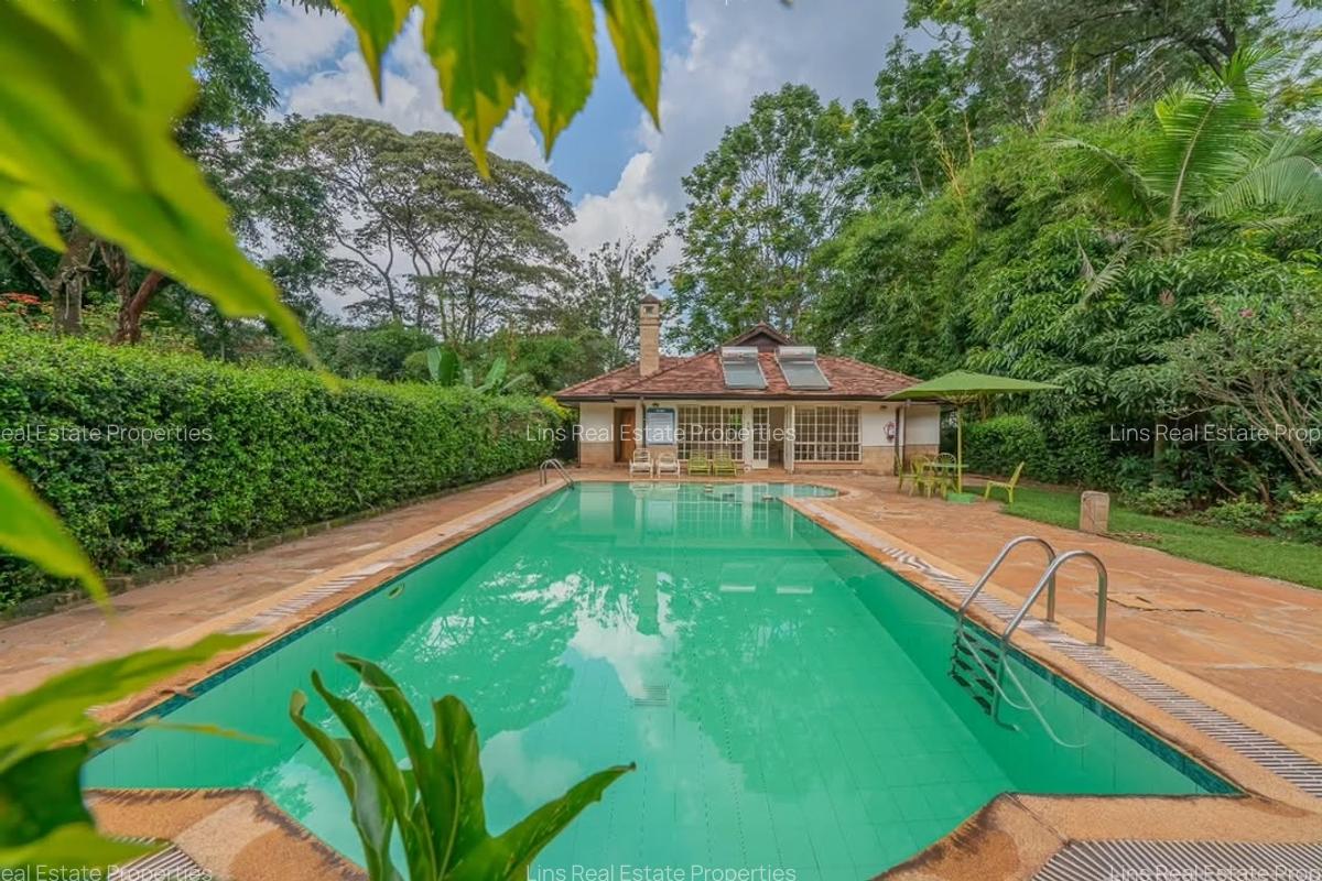 5 Bed Townhouse with En Suite in Rosslyn - 11