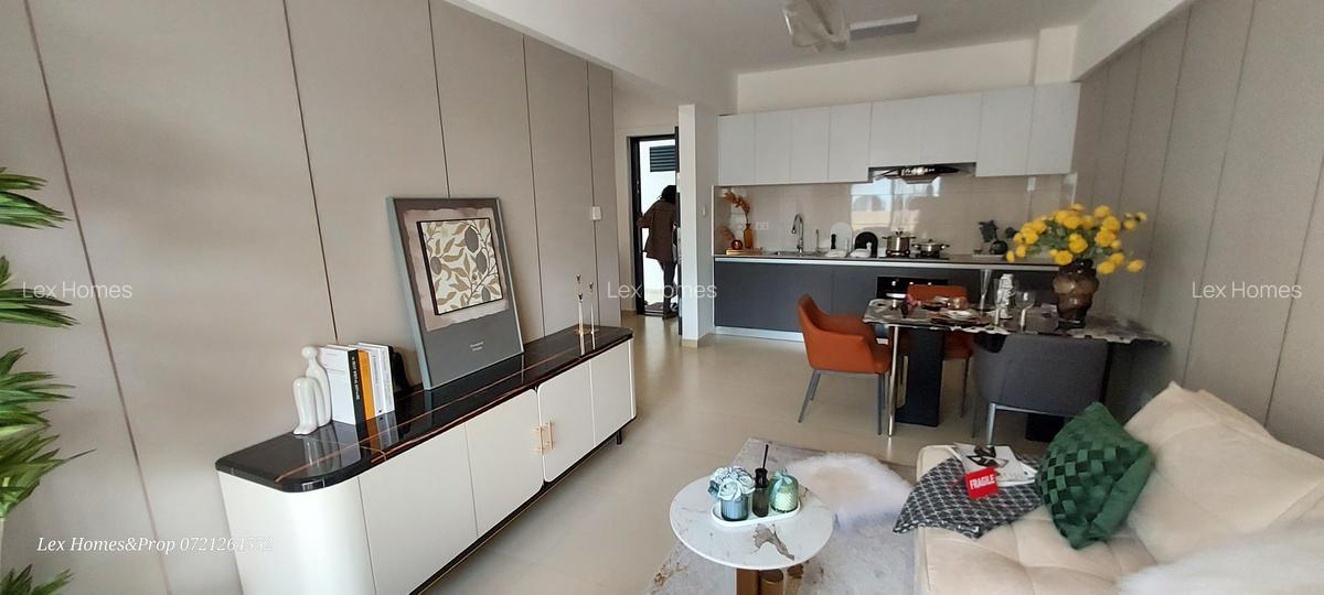 2 Bed Apartment with En Suite at - 1