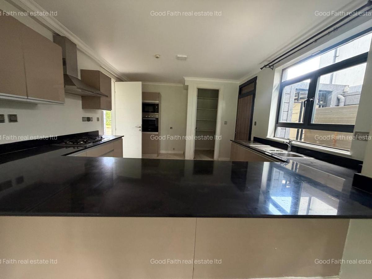 4 Bed Villa with En Suite in Kiambu Road - 7
