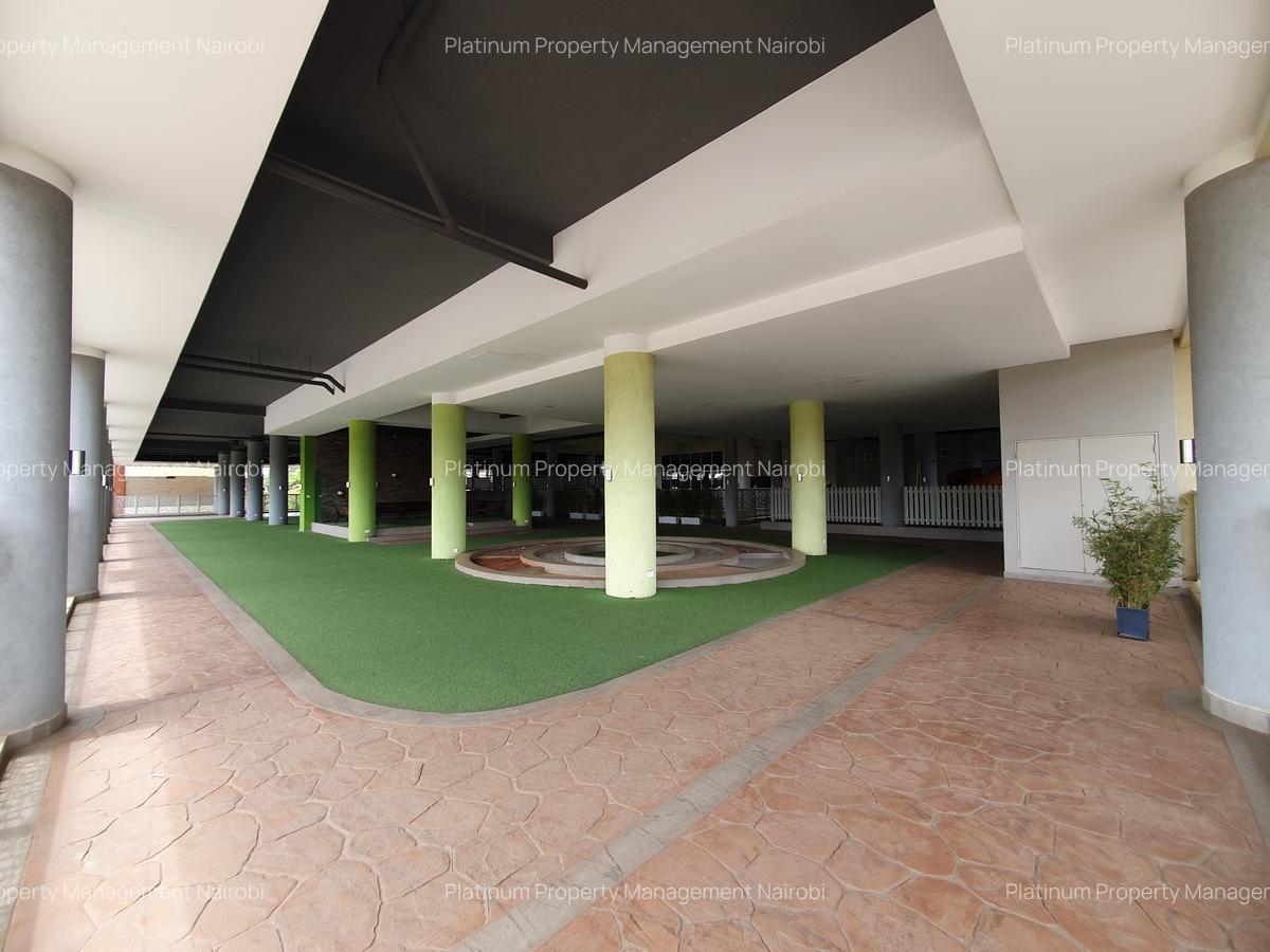 4 Bed Apartment with En Suite at Parklands Rd - 20