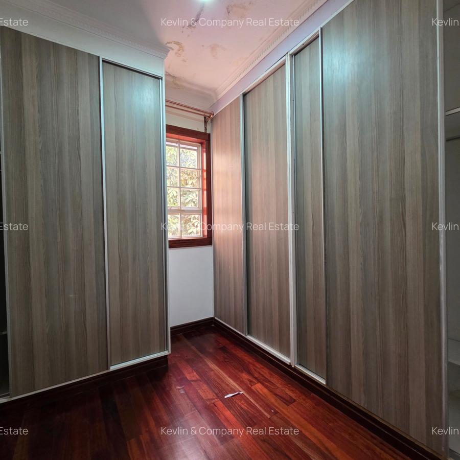4 Bed Villa with En Suite in Kyuna - 7