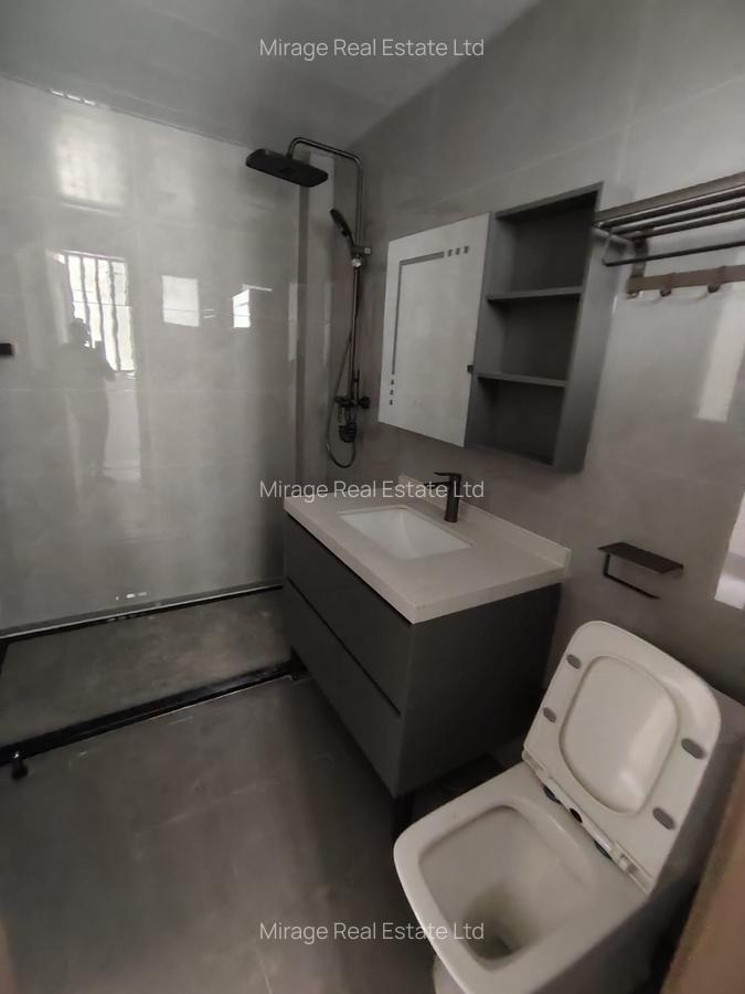3 Bed Apartment with Swimming Pool in Kilimani - 8