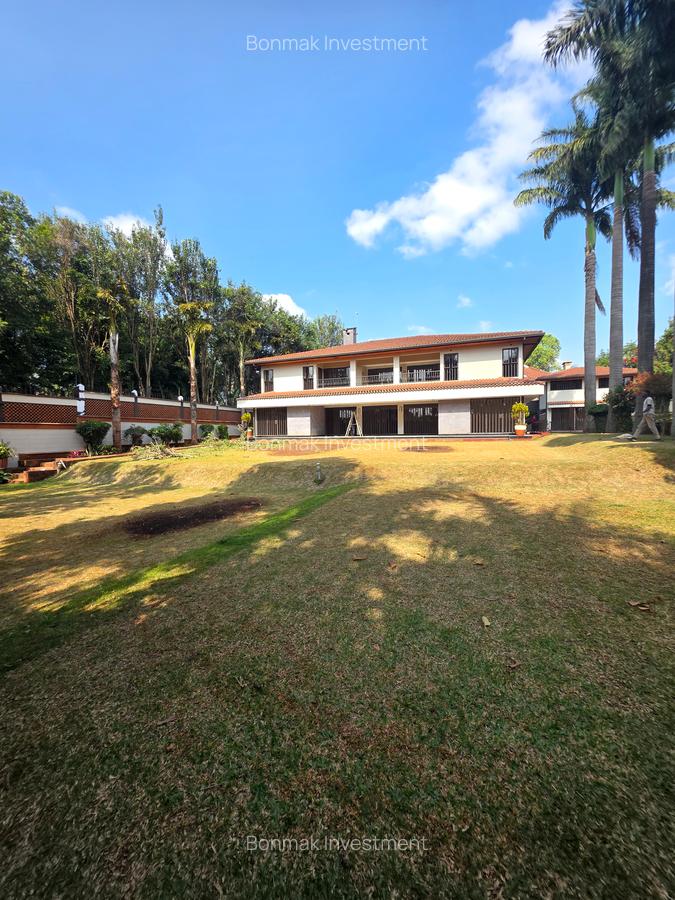 5 Bed House with En Suite at Old Runda - 4