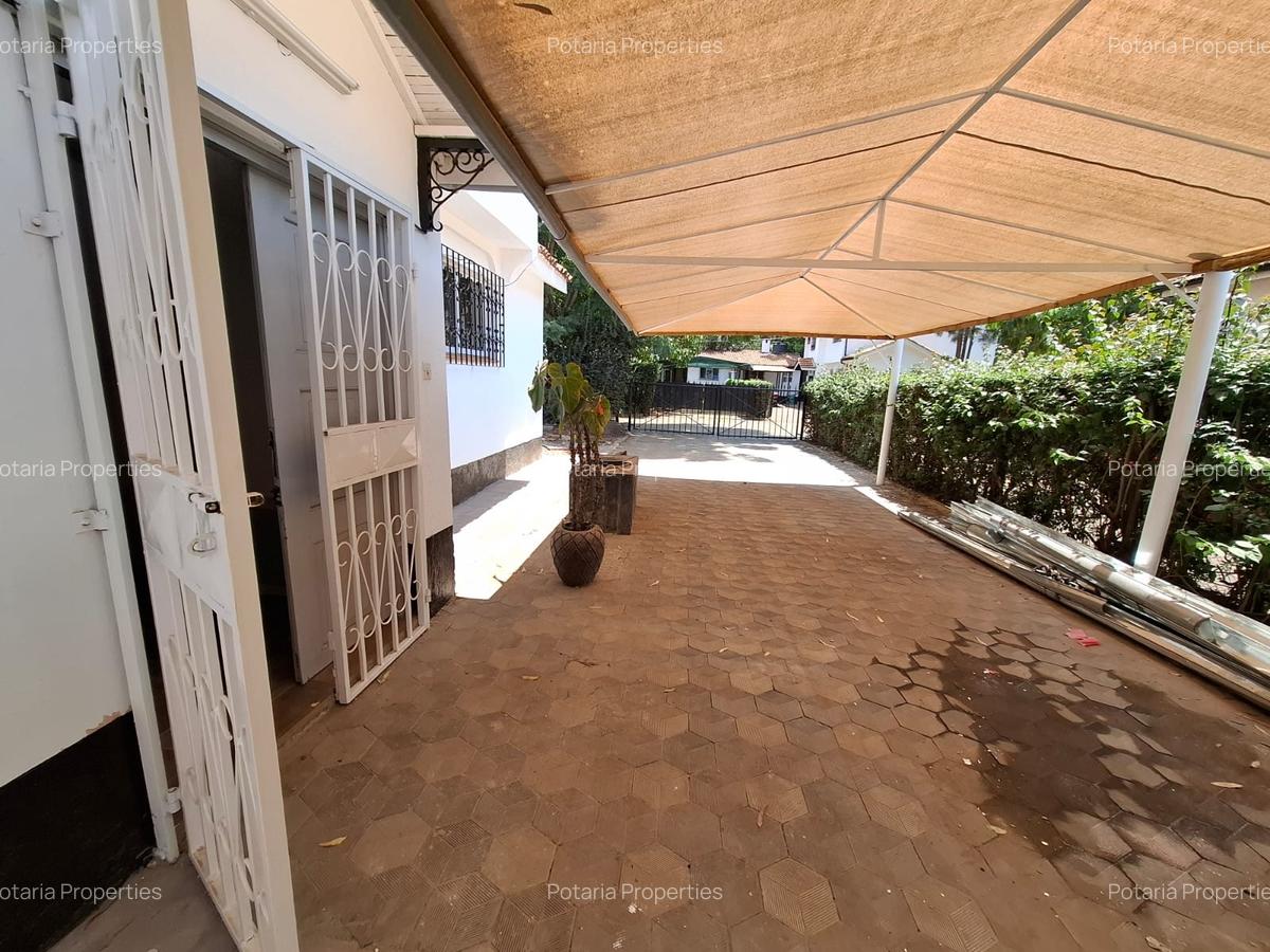 4 Bed Townhouse with Garden in Kilimani - 9