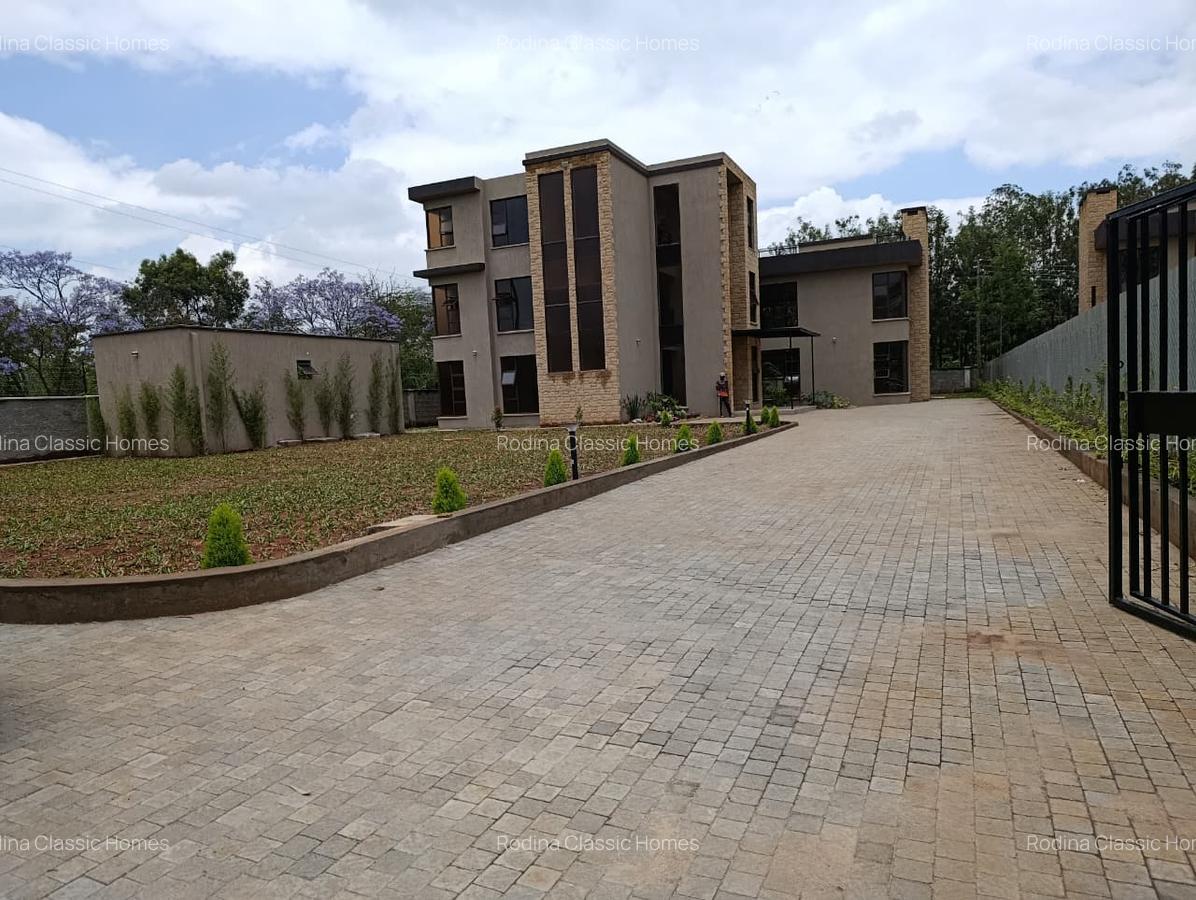 6 Bed Townhouse with En Suite in Karen - 18