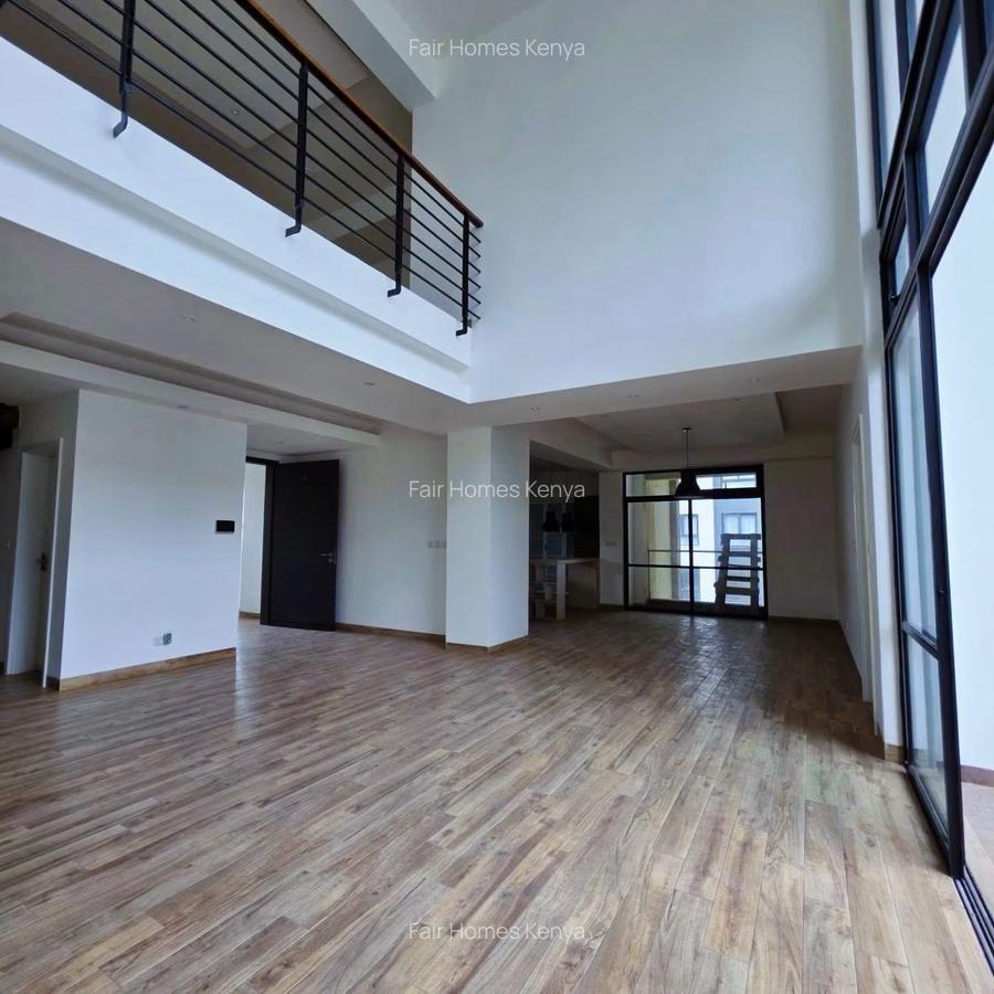 4 Bed Apartment with En Suite at Riverside Drive - 6