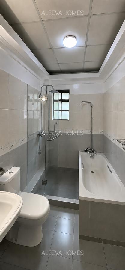 5 Bed Villa with En Suite in Kileleshwa - 13