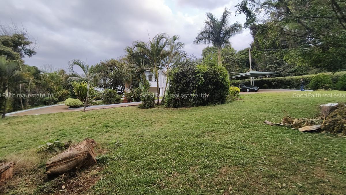5 Bed House with En Suite in Runda - 18