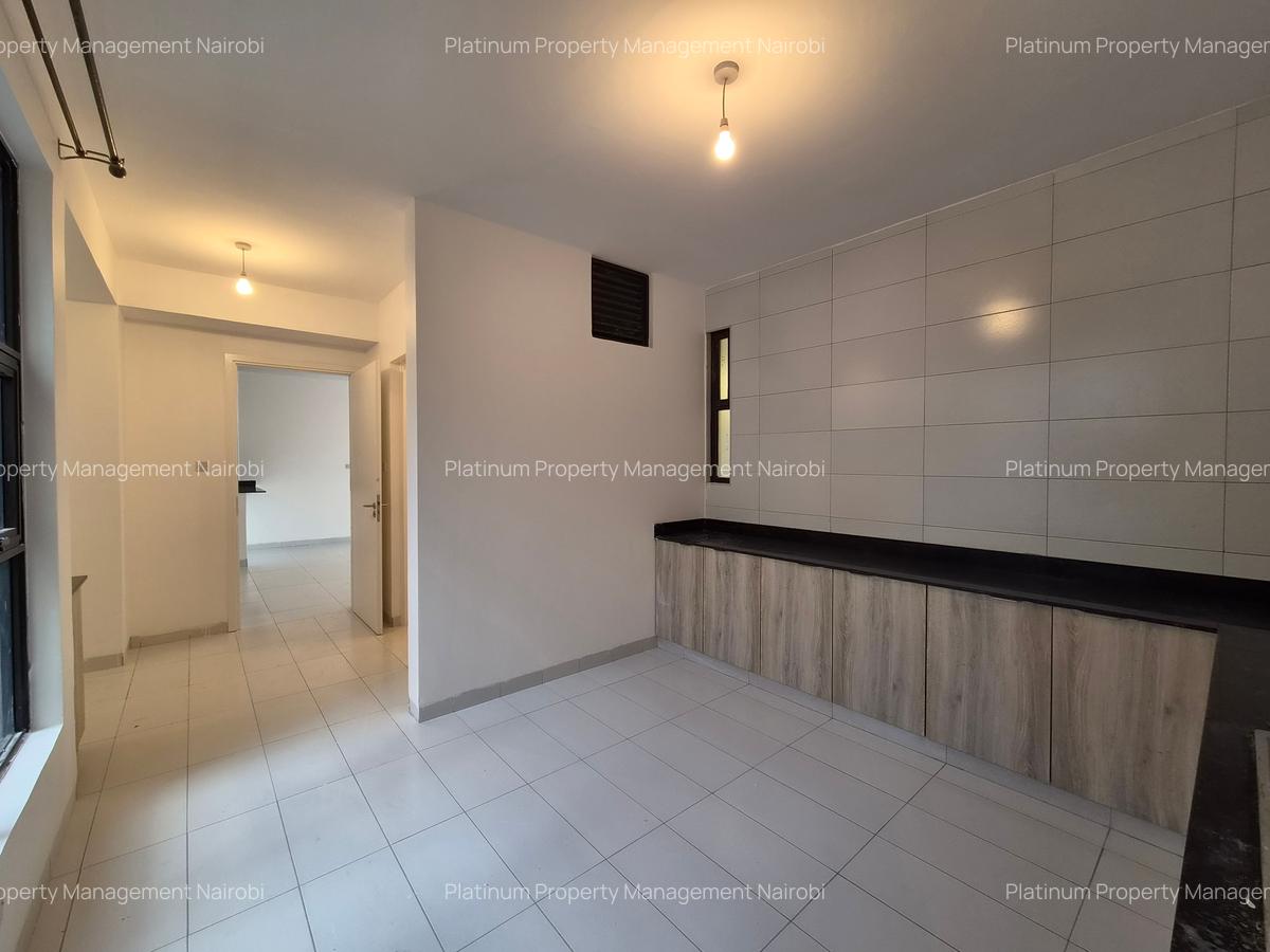 Furnished 4 Bed Apartment with En Suite at Second Parklands - 10